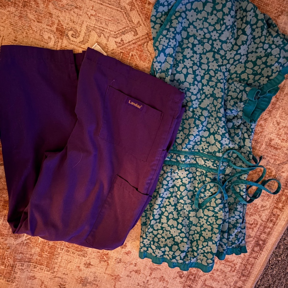 Landau Teal and White Patterned Fabric